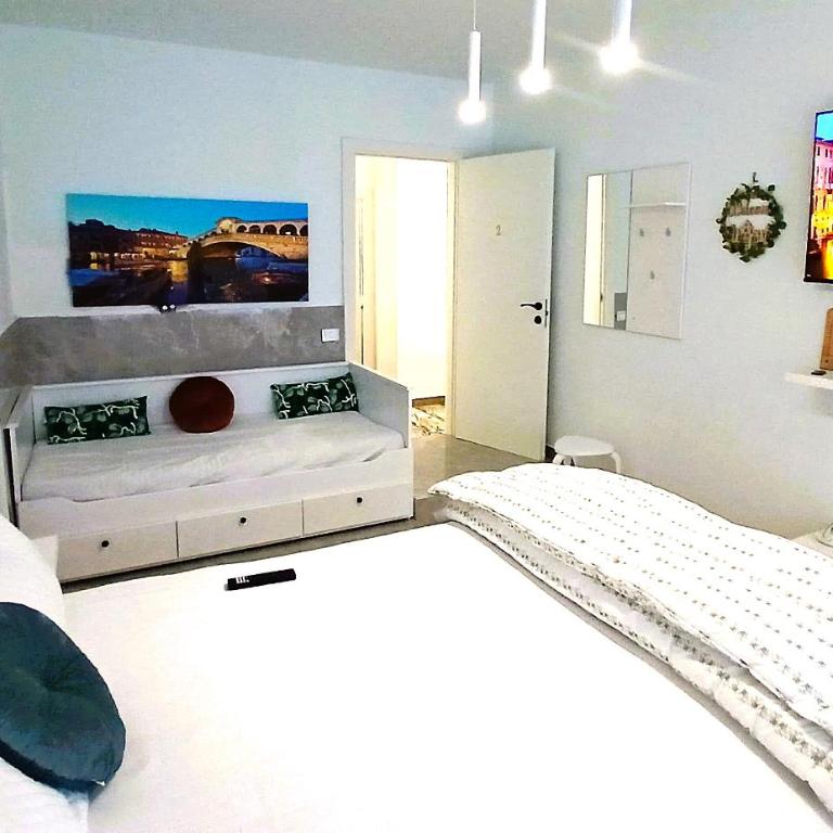 Om House Venezia - Camera Familiare con Bagno - 5