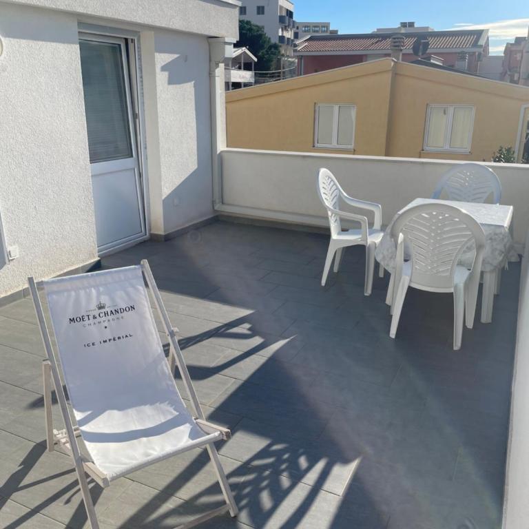 New house - One-Bedroom Apartment - 12