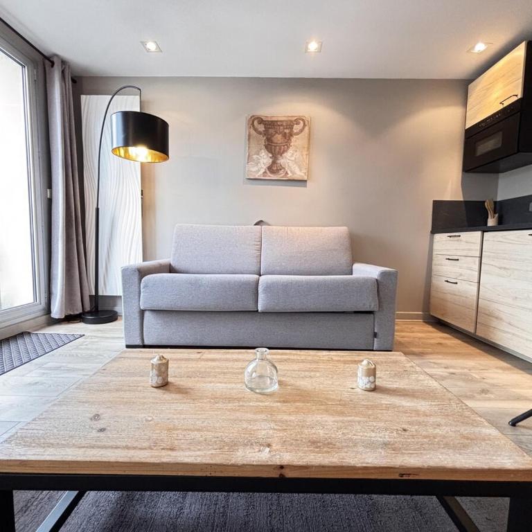 L'écrin Urbain studio chic et lumineux avec Balcon - Apartamento de 2 dormitorios - 2