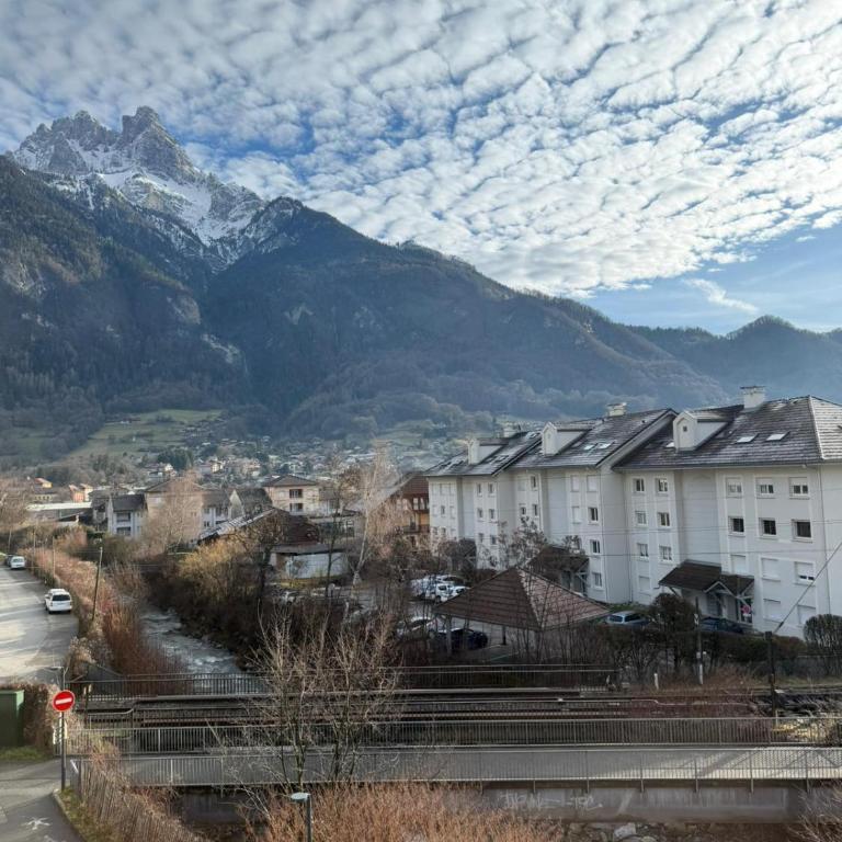 Calm & Cozy Apartment with Parking in Sallanches - Appartamento con 2 Camere da Letto e Balcone - 8