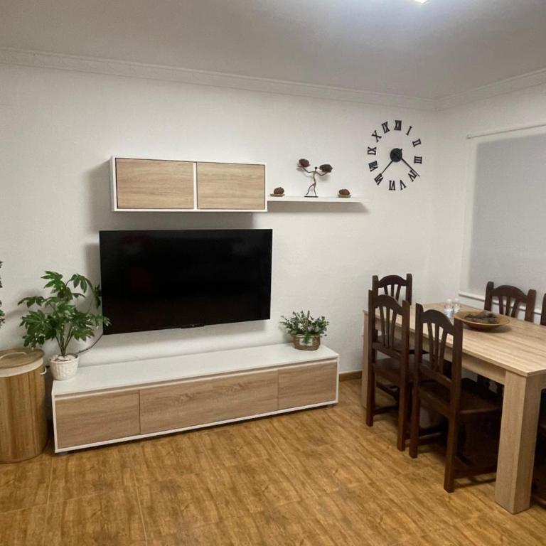 Apartamento Amanecer - Three-Bedroom Apartment - 14