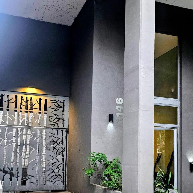 2 habitaciones 45mtrs en centro con balcón y garaje - Apartamento de 1 dormitorio - 15