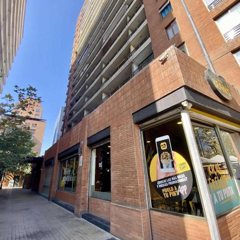 BUHO Urban Family Providencia AC Parking - Three-Bedroom Apartment - 7