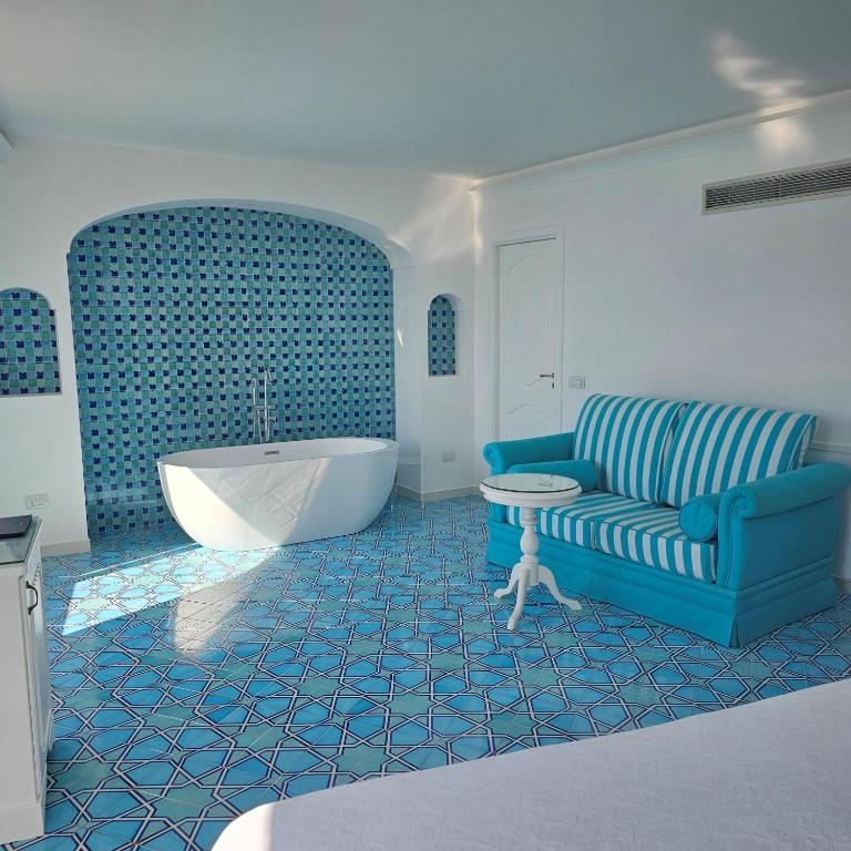 Hotel Conca d'Oro - Suite con Vasca Idromassaggio Interna e Vista Mare - 3