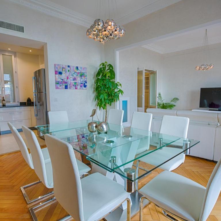 Appartement Vaste Horizon - LRA Cannes - Four-Bedroom Apartment with Sea view and Spa bath - 2