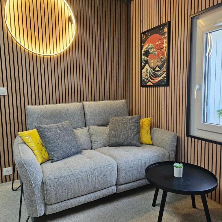 Villa Oasis - Appartements à thèmes - Appartement 1 Chambre avec Baignoire Spa - 4