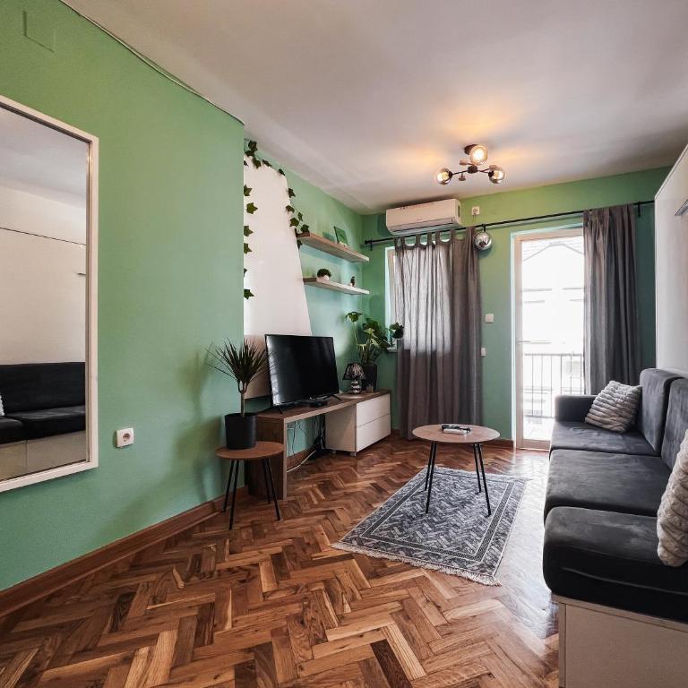 Hidden Apartment City Center - One-Bedroom Apartment - 22