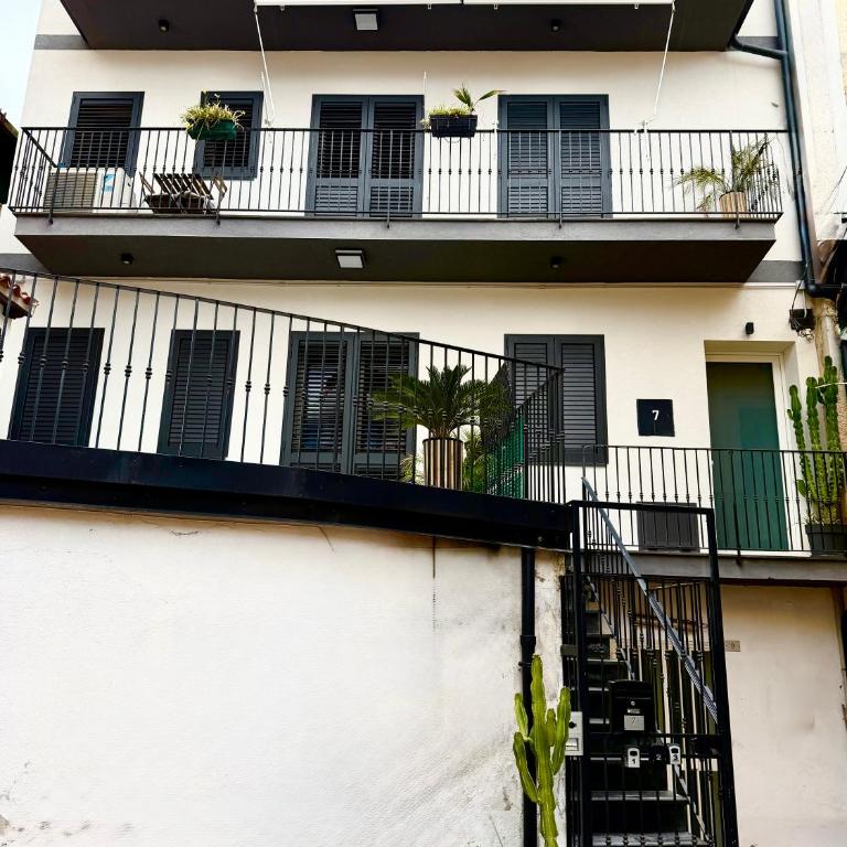 Luxury Sofi - Appartamento con 1 Camera da Letto, Balcone e Vista Mare - 15
