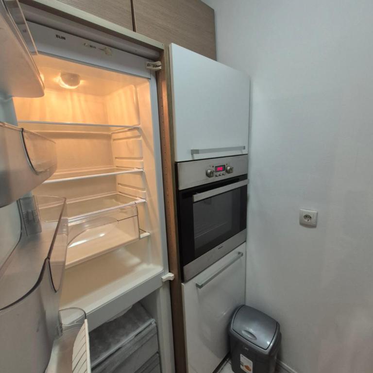 Hidden Apartment City Center - One-Bedroom Apartment - 27