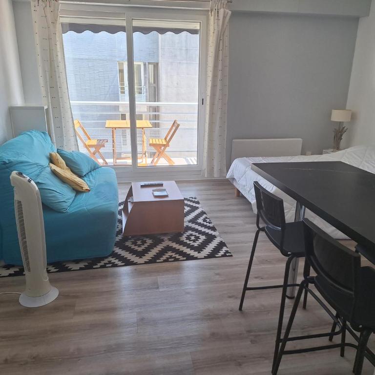 studio lumineux proche de la mer avec parking couvert privatif - Studio avec Balcon - 1