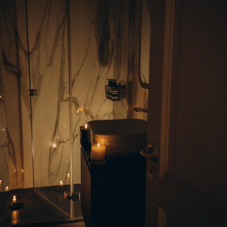 Casa Fanzago - Ampia Camera Matrimoniale/Doppia con Letti Singoli - 18