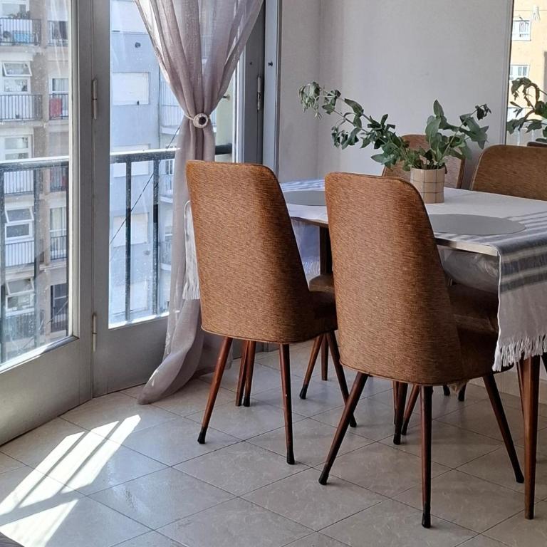 Retro Style - One-Bedroom Apartment - 3