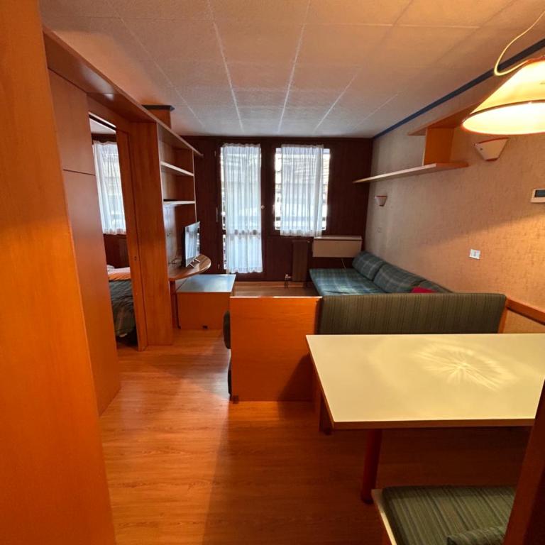 Residence La Grand Ourse - Two-Bedroom Apartment - 4