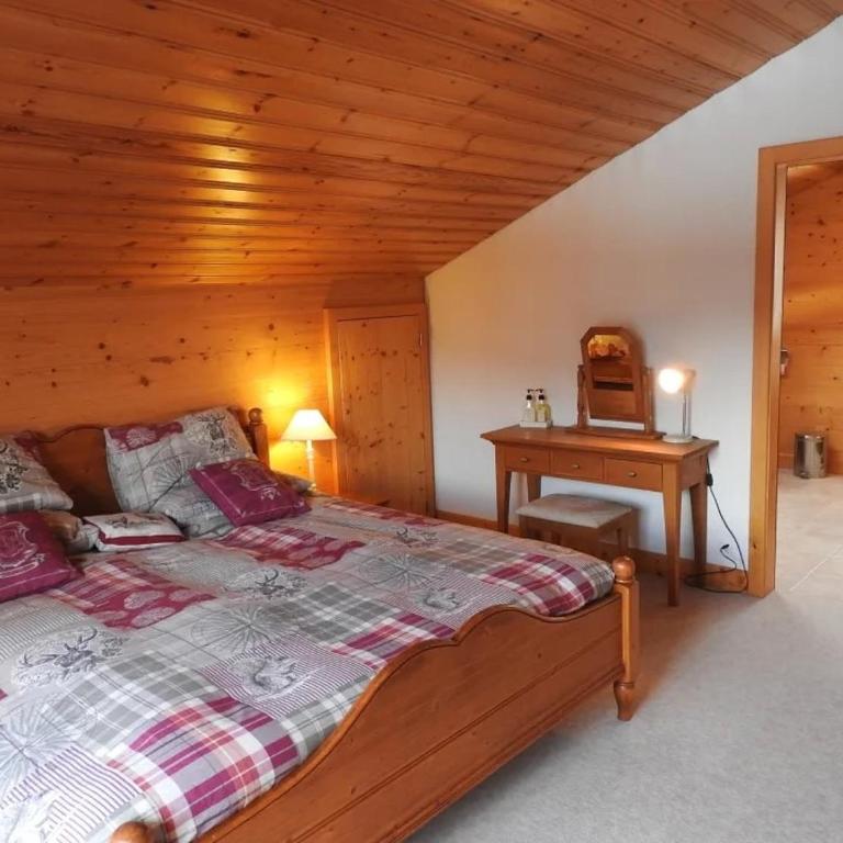 Chalet Le Murier - Ferienhaus mit 4 Zimmern - 9