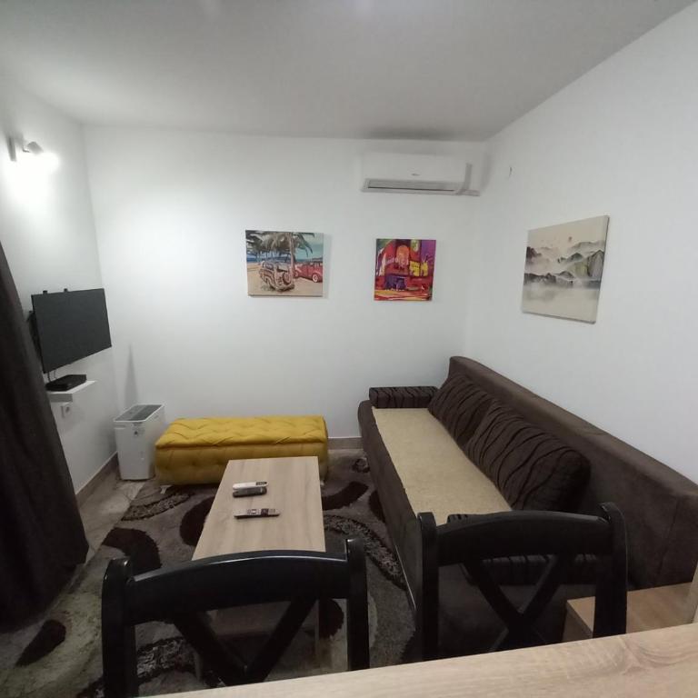 Studio19 - Room #1585089101 - 2