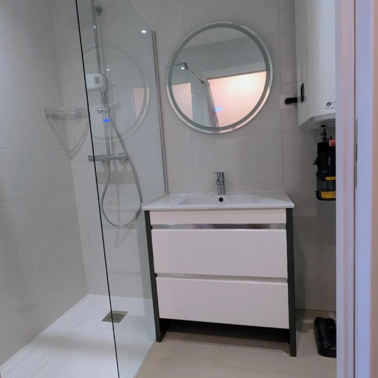 Le calme et les couleurs de l'été - One-Bedroom Apartment - 33