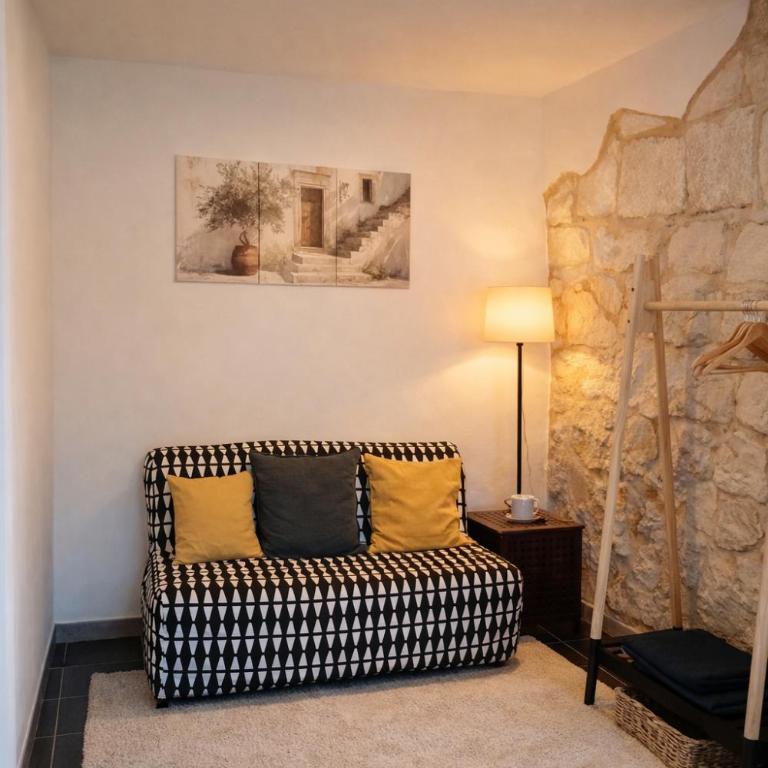 Tirella Home - Appartamento con 1 Camera da Letto e Terrazza - 10