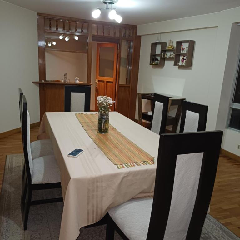 Residencia familiar Premium - Three-Bedroom Apartment - 4