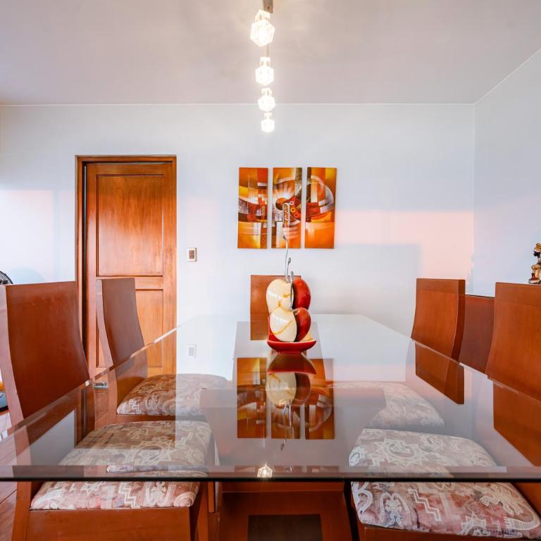 ALU Luxe - Premium Oceanfront Apartments Larcomar - Three-Bedroom Apartment - High Floor - 30