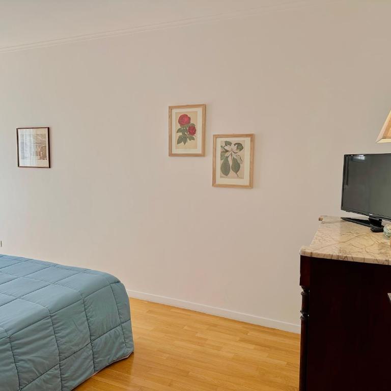 Sisters' Home - Appartamento nel centro storico con Terrazzo, Aria condizionata e Vasca da Bagno - Two-Bedroom Apartment - 5