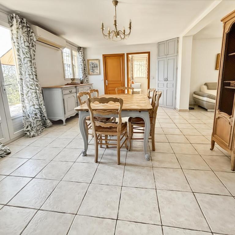 Havre de paix, T3 rénové à Mouans-Sartoux - Appartement 2 Chambres - 15