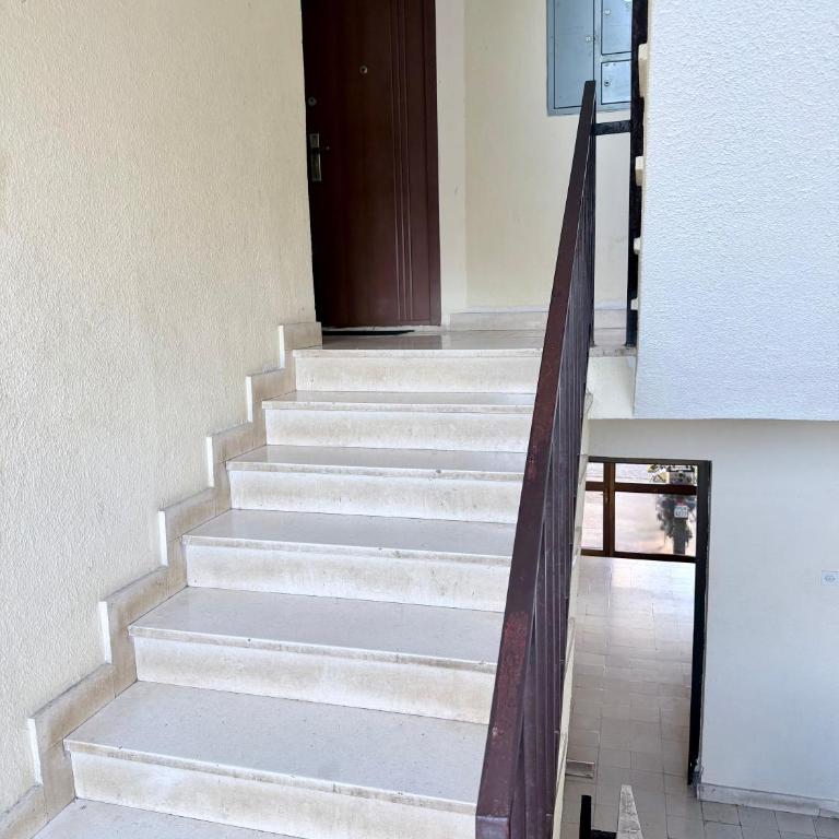 Modern Apartment Free Parking Near Center - One-Bedroom Apartment - 20