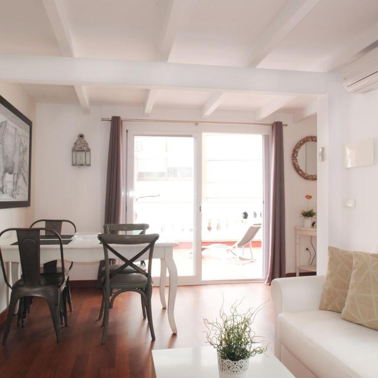 Fantastic Penthouse Malaga Center - Apartment with Terrace - 16