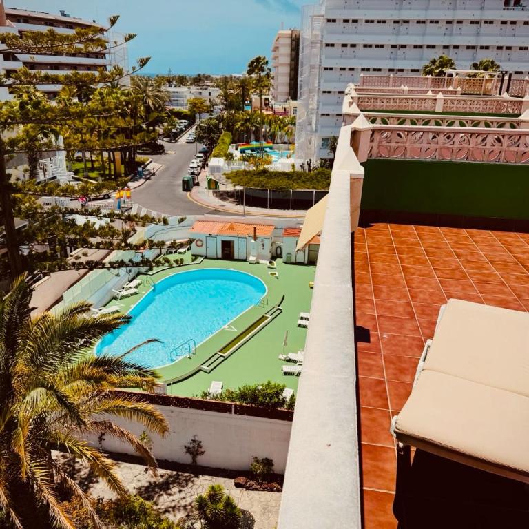 Valparaíso Apartments Flamingo - One-Bedroom Apartment with Pool View - 22