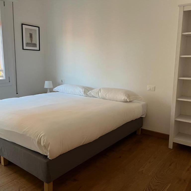 Milazzo 24 - Appartamento con 2 Camere da Letto - 12