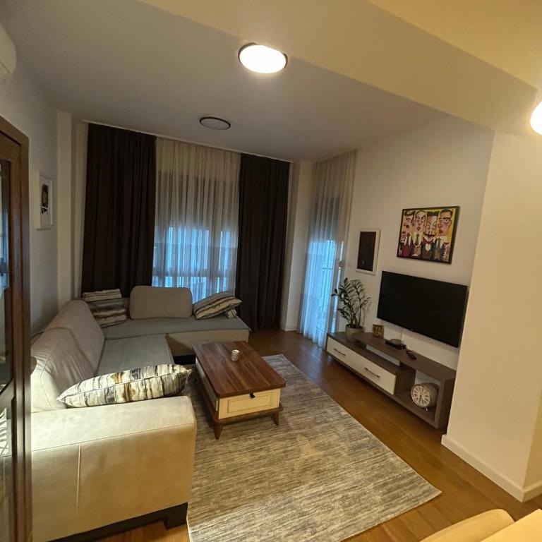 Skyline Residence Podgorica - Room #1585144201 - 4