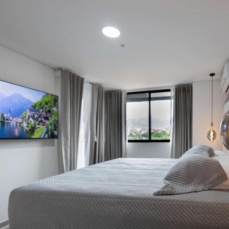 Exclusivo apartamento en laureles cerca al estadio - Apartamento de 3 dormitorios - 4
