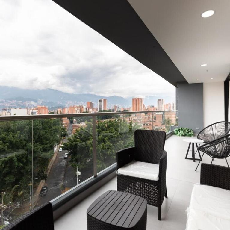 Exclusivo apartamento en laureles cerca al estadio - Apartamento de 3 dormitorios - 7