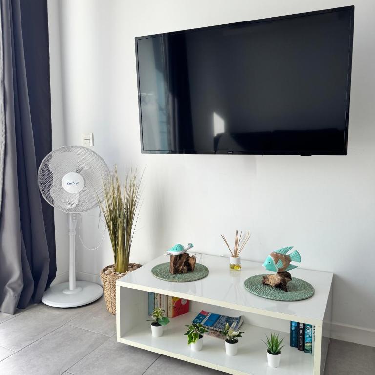 Cozy Appartment in the CITY CENTER - One-Bedroom Apartment - 6