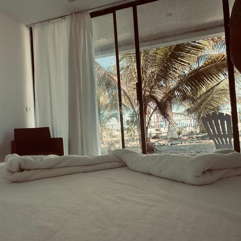 la perla suiza swiss resort - Deluxe Room (2 Adults + 1 Child) - 11