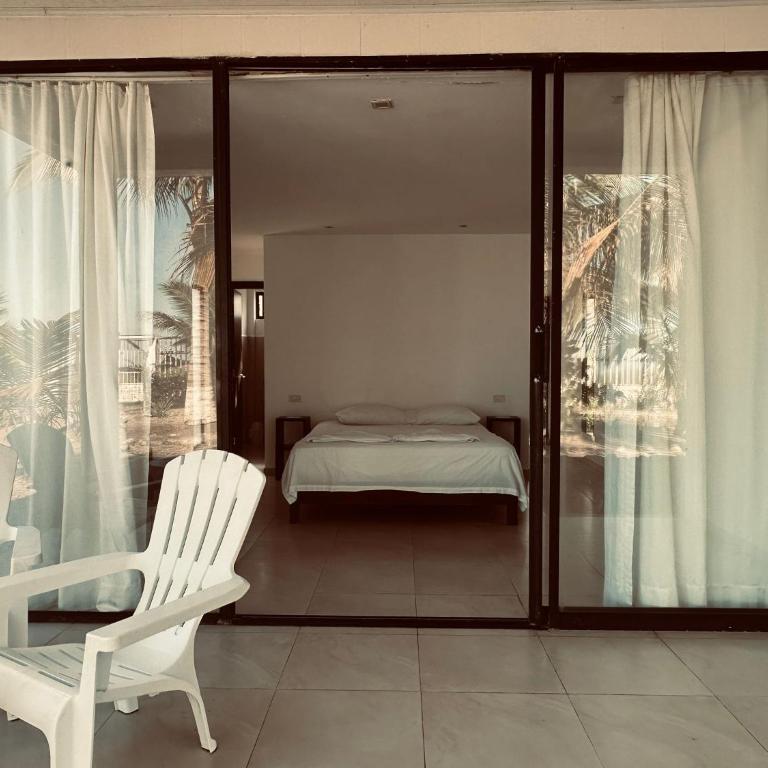 la perla suiza swiss resort - Deluxe Room (2 Adults + 1 Child) - 12