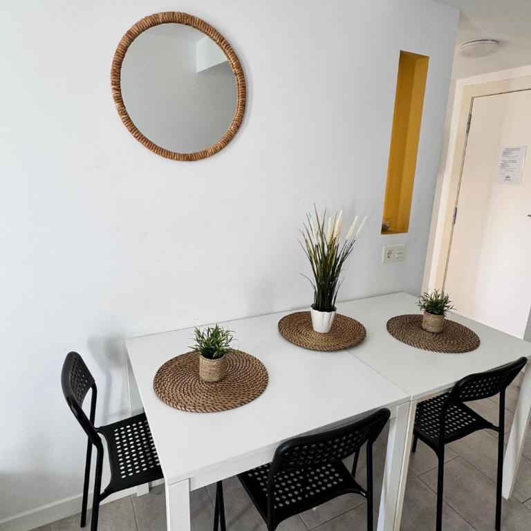 Cozy Appartment in the CITY CENTER - One-Bedroom Apartment - 8