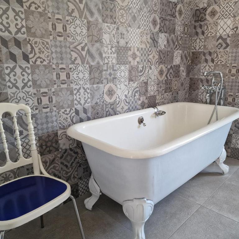 Palais de Luppé, Chambre d'hôtes - Camera Matrimoniale Deluxe - 14