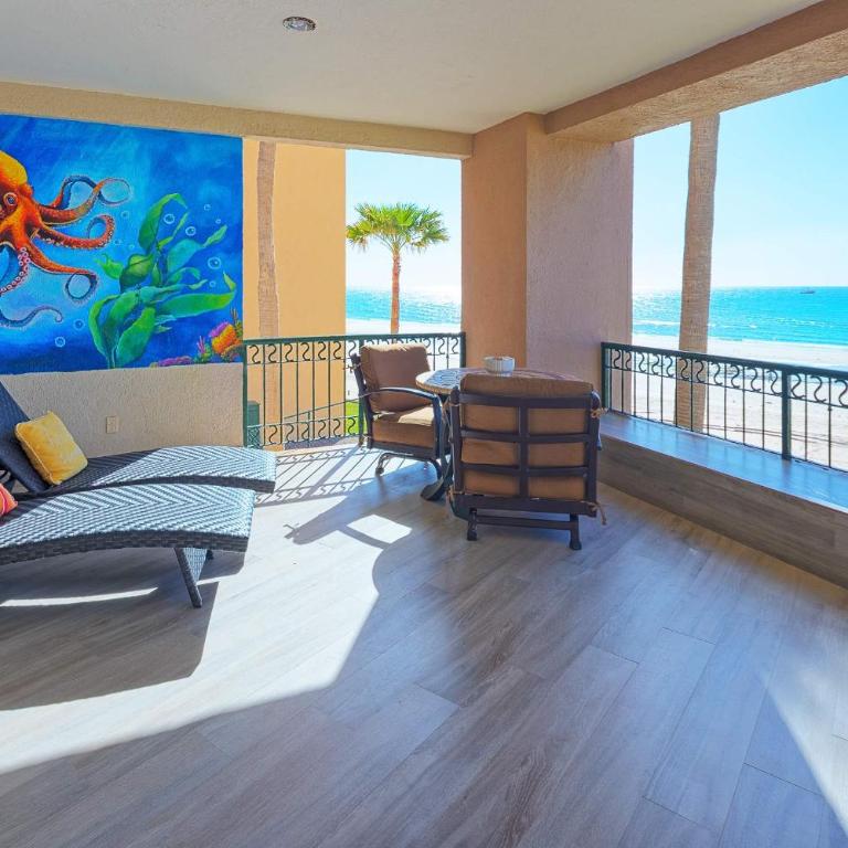 Beachfront Oasis at Sonoran Spa E201 - Apartamento - 8