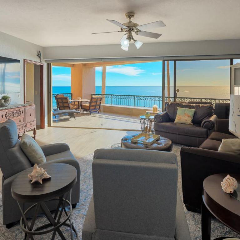 Beachfront Oasis at Sonoran Spa E201 - Apartamento - 12