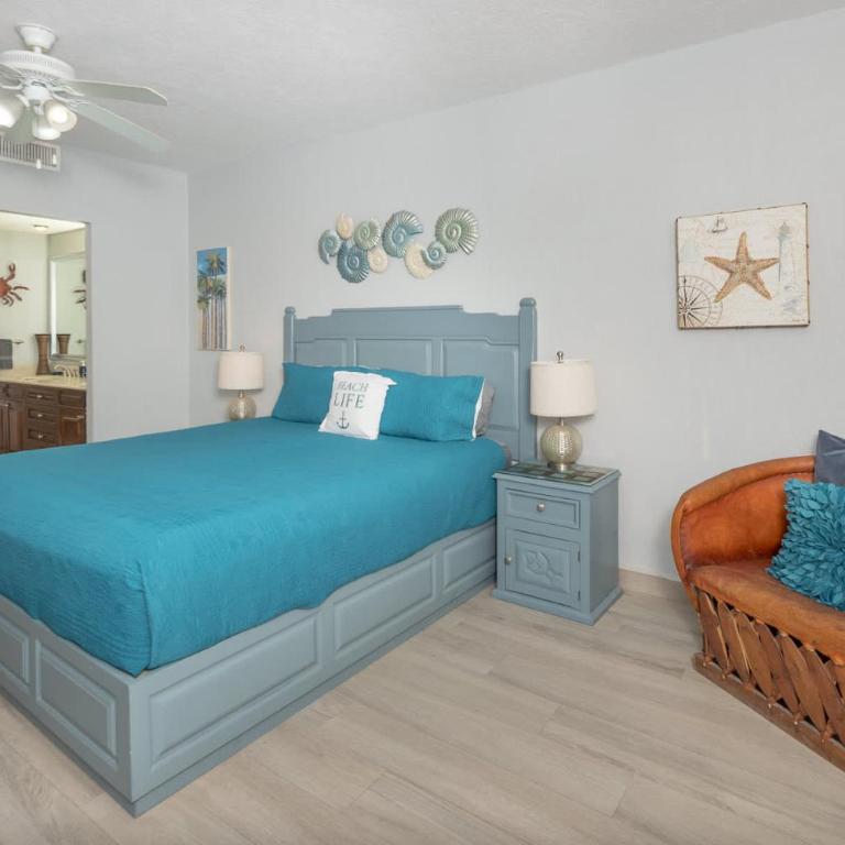 Beachfront Oasis at Sonoran Spa E201 - Apartamento - 23