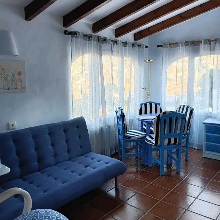 Apartamento en Moraira con piscina 100 m de la playa - Two-Bedroom Apartment - 16