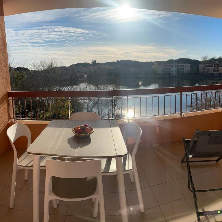 Appartement Mandelieu Riviera Resort vue sur lac - Apartment mit 1 Schlafzimmer - 1