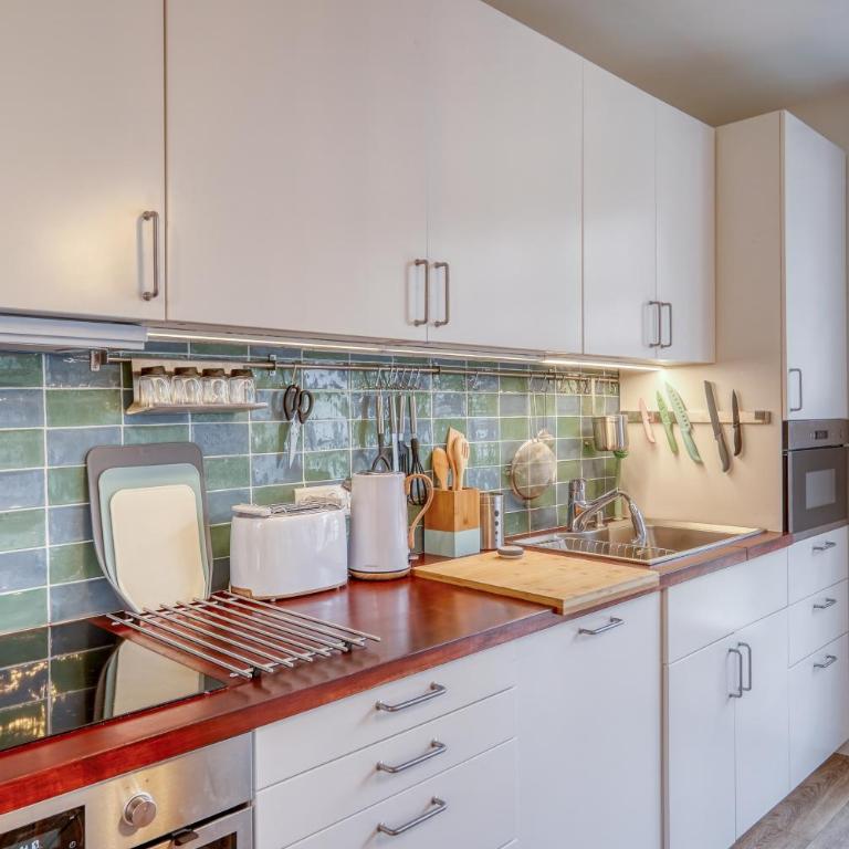 Grande maison 6 chambres, idéale équipes et groupes, parking - Casa con 6 Camere da Letto - 12