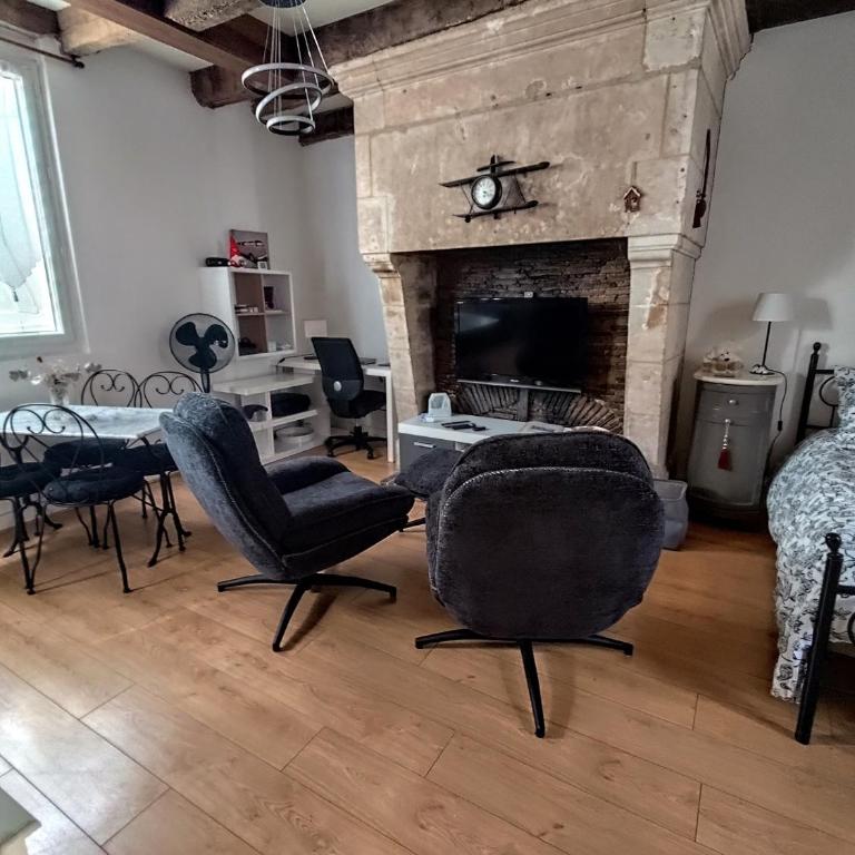 Charmant studio au coeur du centre historique - Apartamento de 1 dormitorio - 18