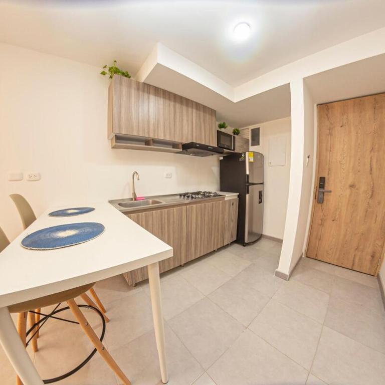 Apartamento cerca al Mar y a el Centro Histórico - Three-Bedroom Apartment - 2