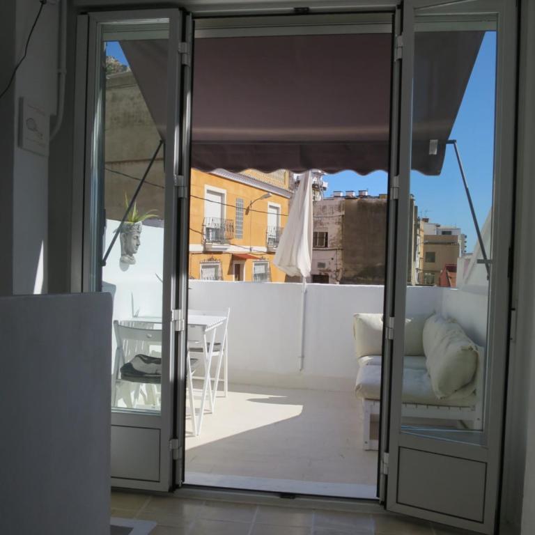 Casa al Castillo - charming & authentic townhouse - terrace with stunning castle views - Vacation Home - 10