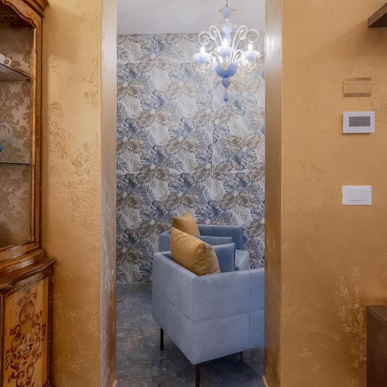 Golden Water Door 5min SanMarco 5min Rialto - One-Bedroom Apartment - 10