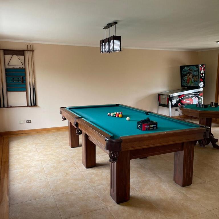 Casa Acogedora con piscina, quincho y sala de juegos en Santo Domingo - Four-Bedroom House - 16
