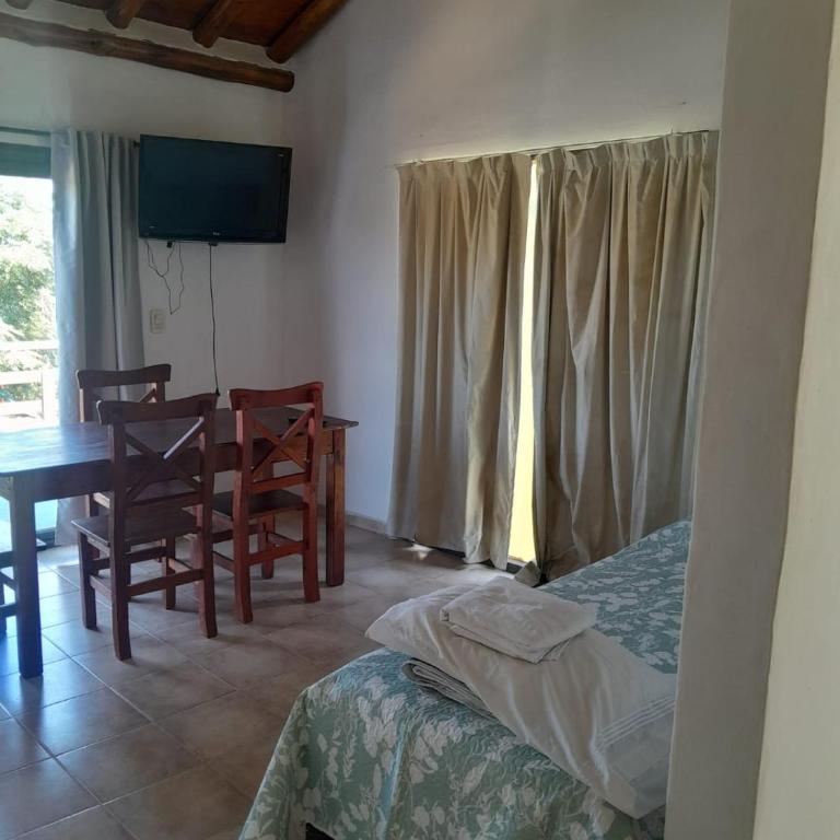 Cabañas La Bahia Escondida - Classic Quadruple Room - 2