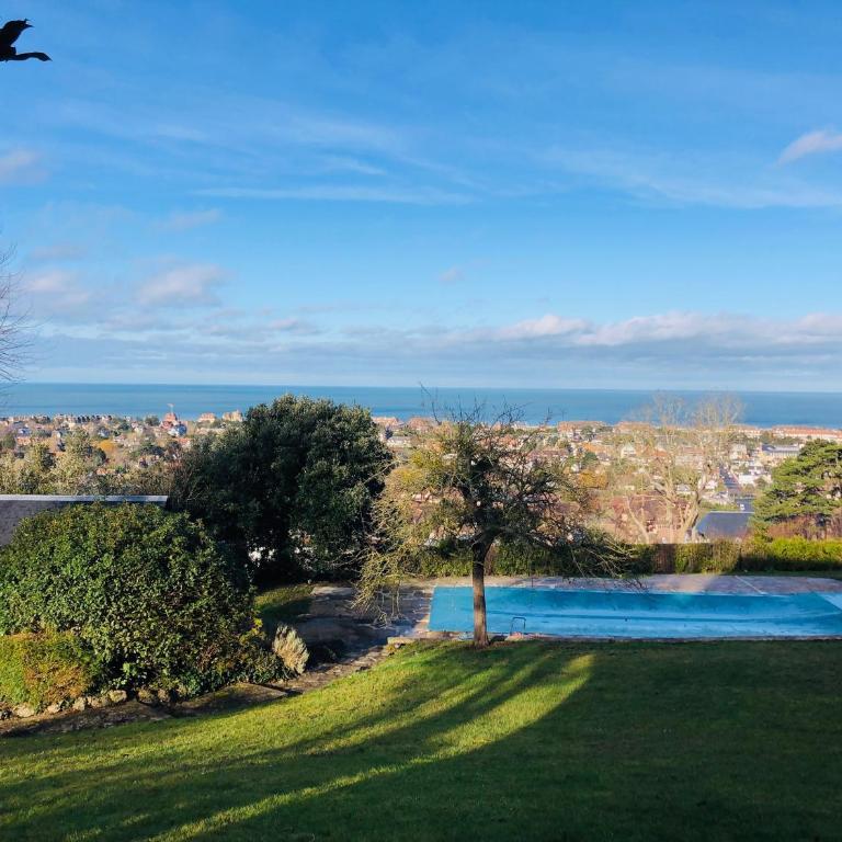 Magnifique demeure Moulin Saint-Laurent Deauville avec piscine & sauna 12 pers - Villa avec Piscine Privée - 6